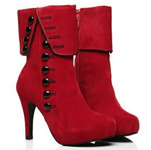Suede high heeled boots